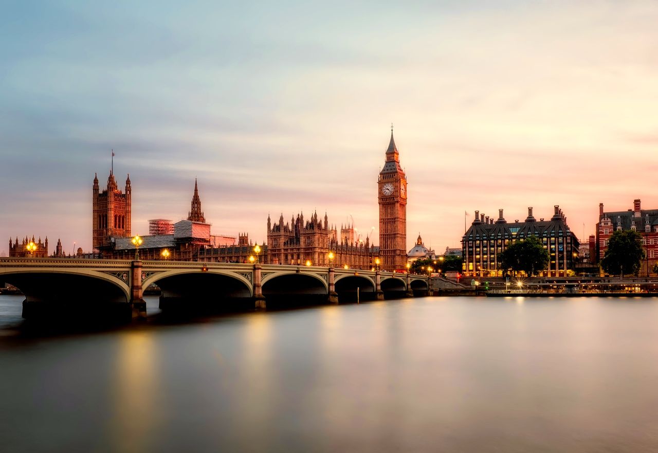 英国留学申请服务比较